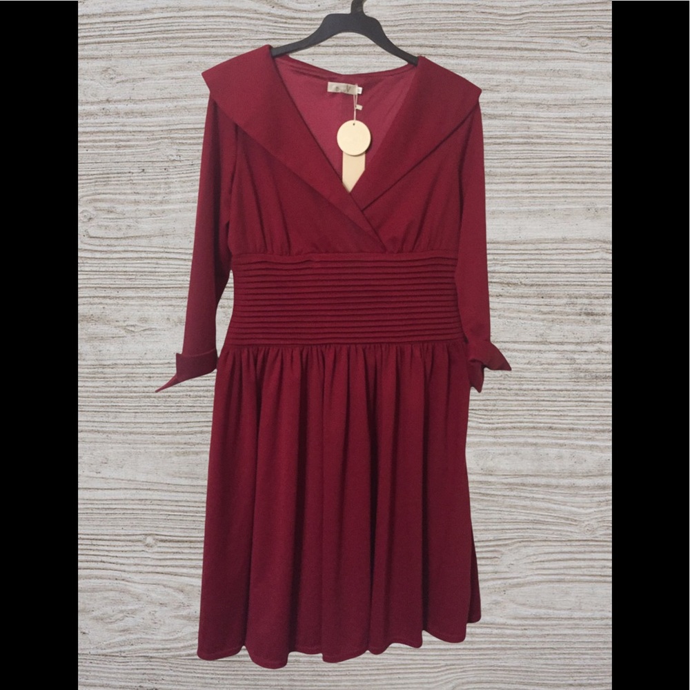 XXL Gorgeous Burgundy DRESS V Formal Dress